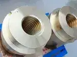 Tuercas de bronce